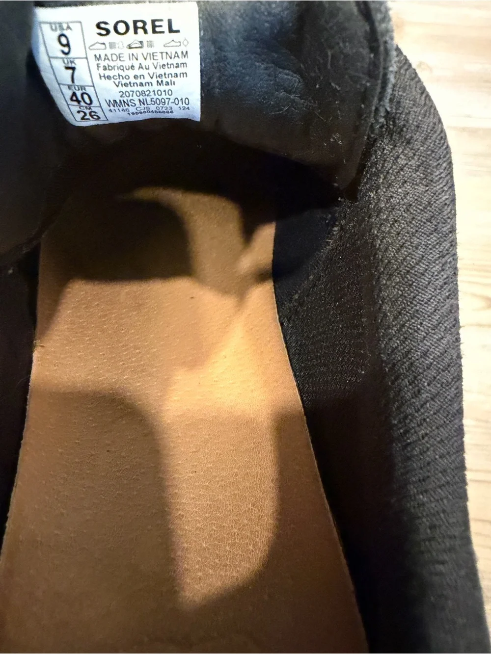 Sorel Kinetic Impact II Sneakers-Size 9